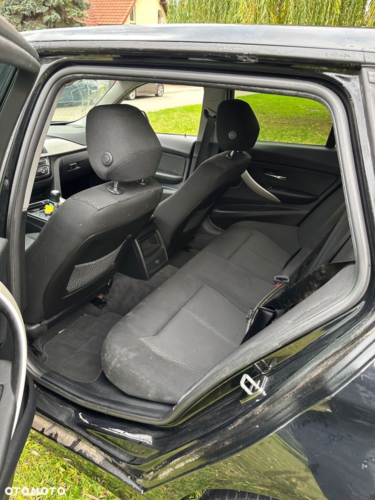 BMW Seria 3 318d Advantage - 10