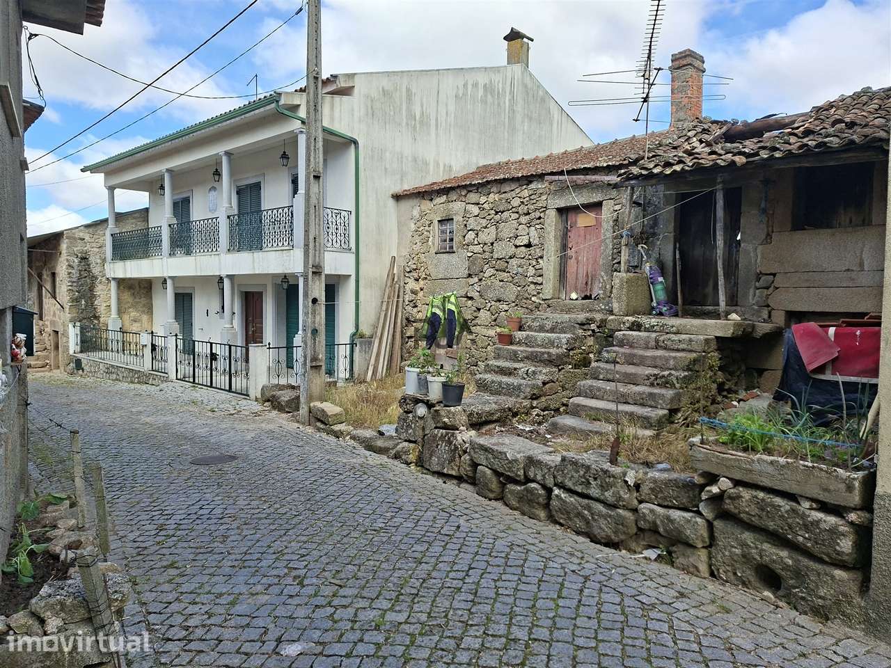 Moradia para recuperar em Rancozinho, Fornos de Algodres - Grande imagem: 2/7