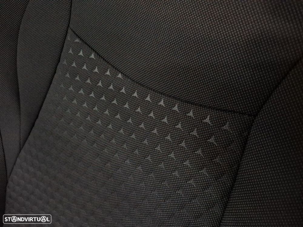 VW T-Roc 1.5 eTSI Life DSG - 22
