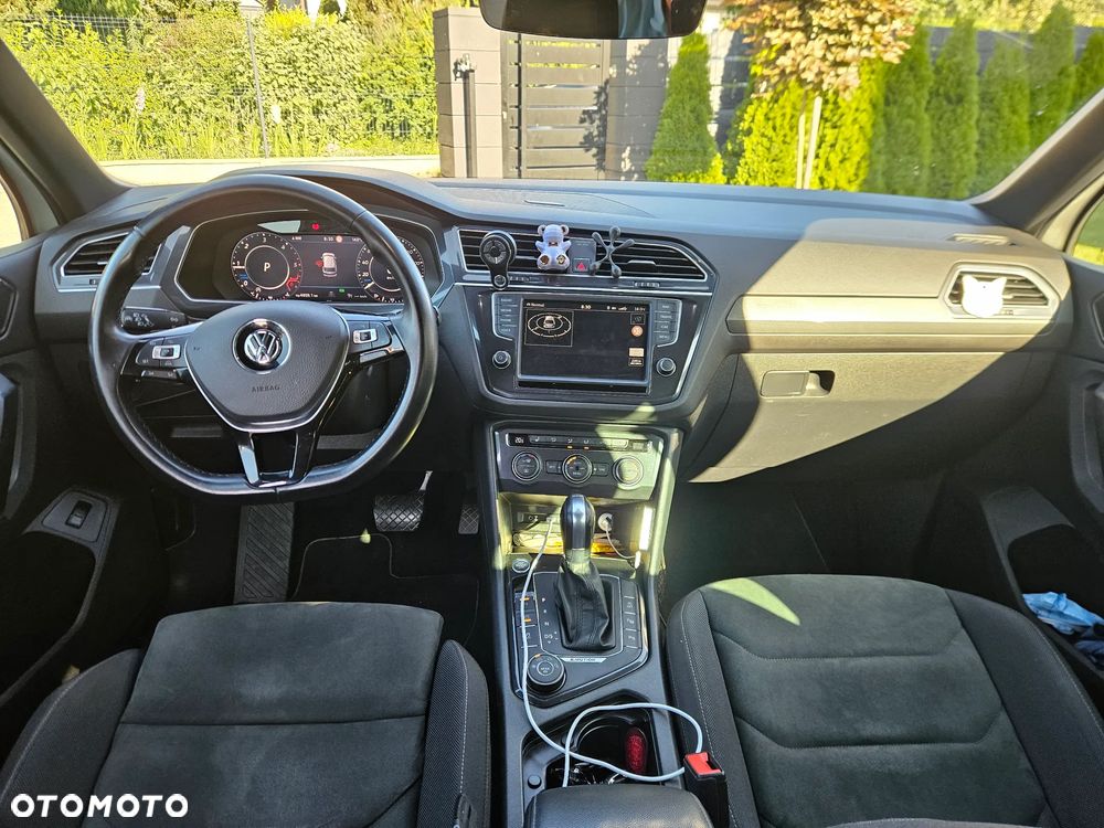 Volkswagen Tiguan - 10