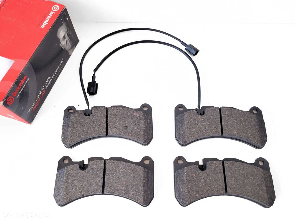 Maserati QUATTROPORTE V - klocki hamulcowe PRZÓD 360mm OEM BREMBO - 1