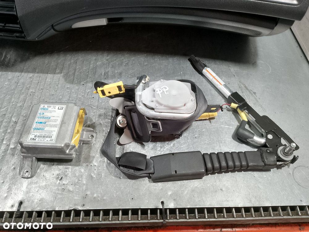 DESKA ROZDZIELCZA,KONSOLA PODUSZKI SENSOR PASY HONDA CIVIC VIII - 2