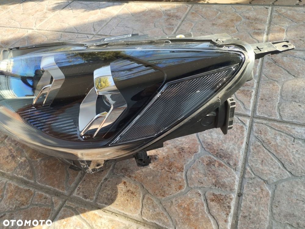 Lampa lewa Full LED Ford Kuga MK3 LV4B-13E017-AH - 4