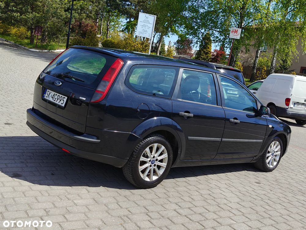 Ford Mondeo 2.0 TDCi Ghia - 9