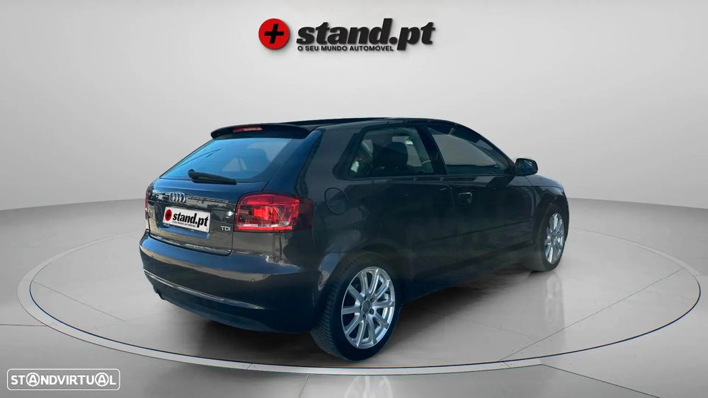 Audi A3 1.6 TDI S line Sport Pack - 8