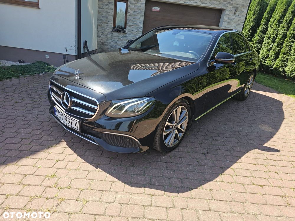 Mercedes-Benz Klasa E 220 d 9G-TRONIC - 4
