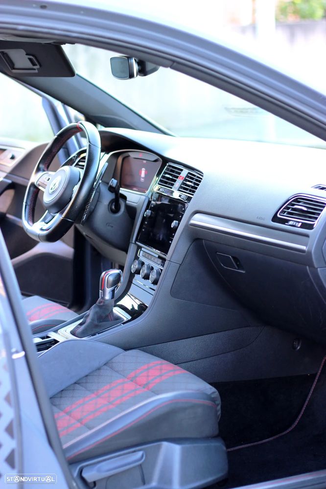 VW Golf 2.0 TSI GTi TCR DSG - 9