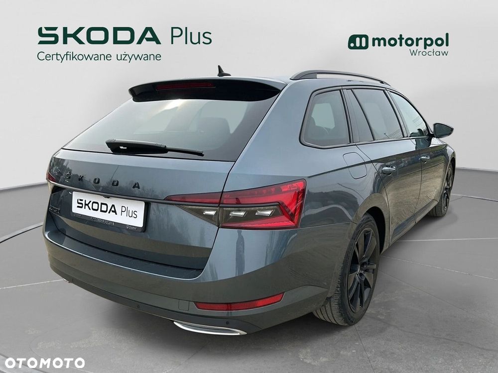 Skoda Superb 2.0 TSI Sportline DSG - 16