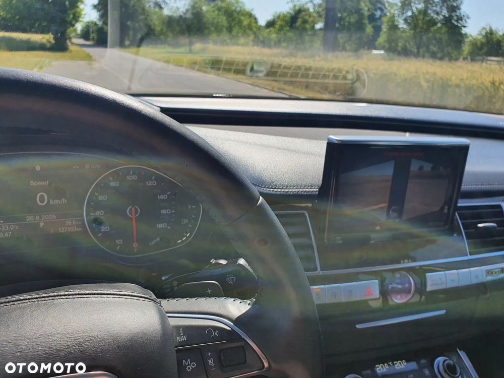 Audi A8 4.0 TFSI L Quattro - 12