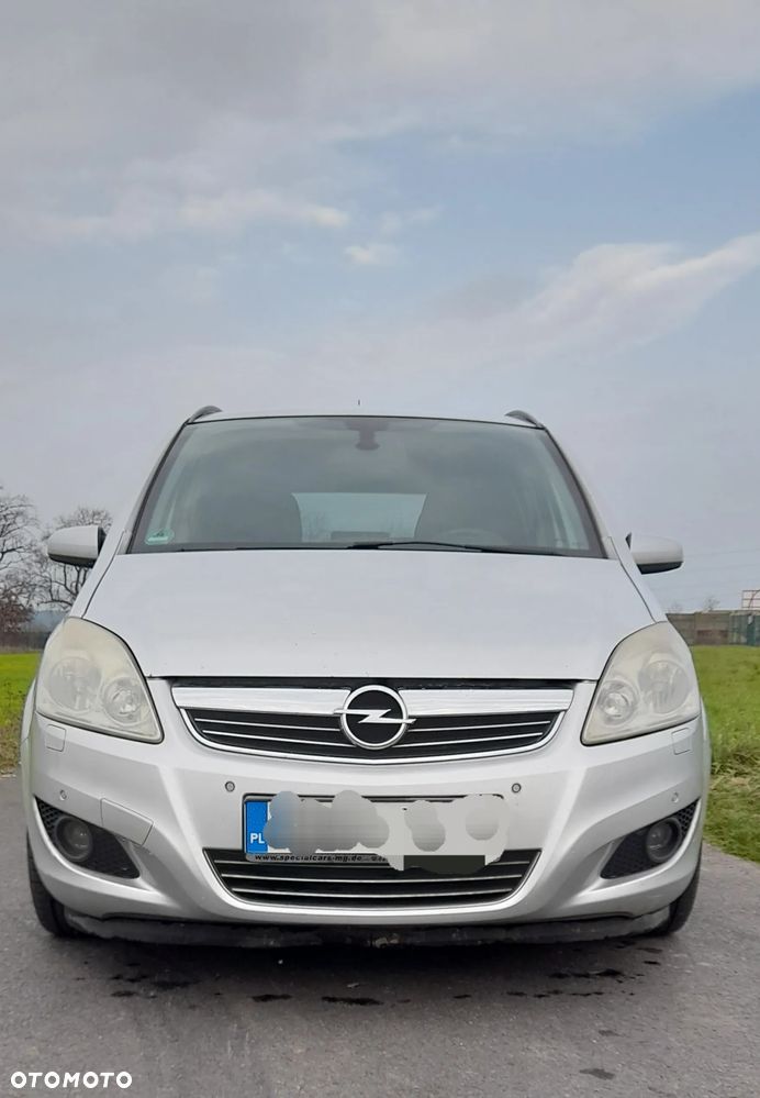 Opel Zafira - 3