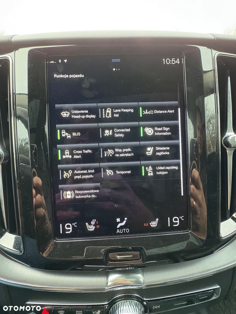 Volvo XC 60 B5 B Momentum Pro - 21