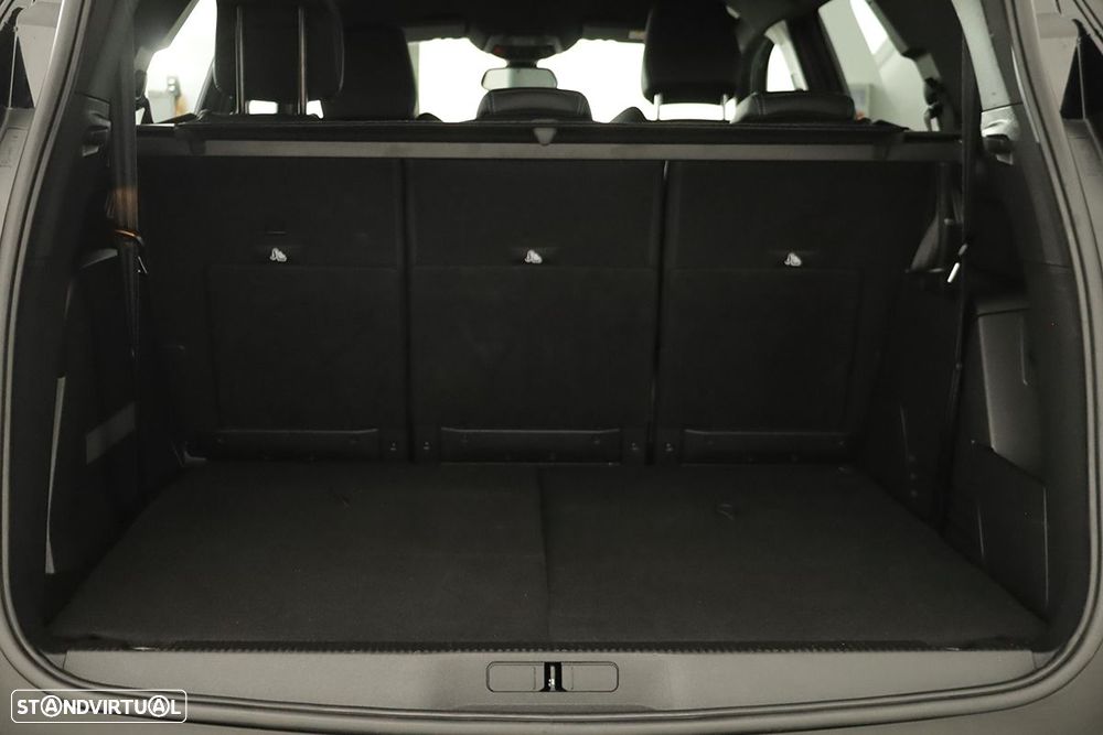 Peugeot 5008 1.2 PureTech Allure Pack EAT8 - 26