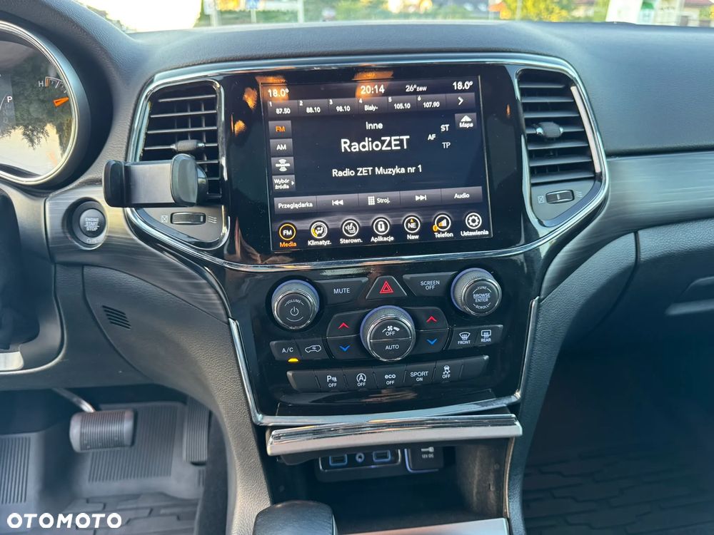 Jeep Grand Cherokee 3.6 V6 Laredo - 33