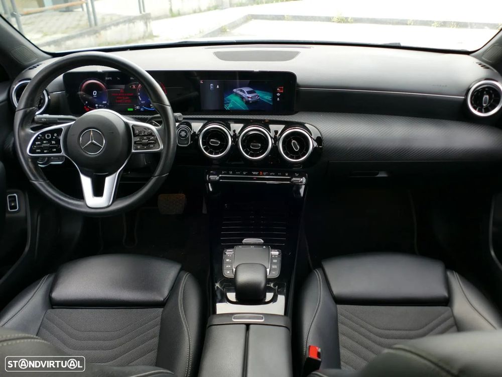 Mercedes-Benz A 250 Limousine e Style Plus - 34