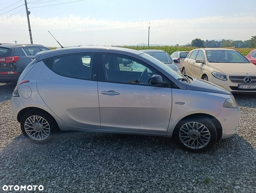 Lancia Ypsilon 1.2 8V Gold S&S EU6 - 7