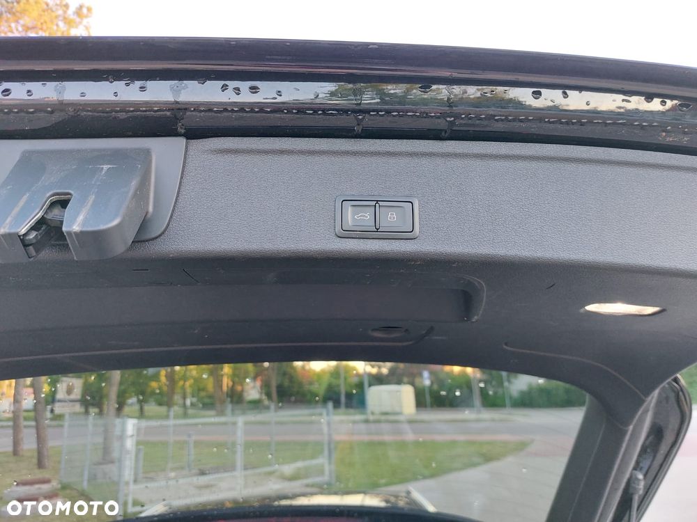 Audi A4 Avant - 16