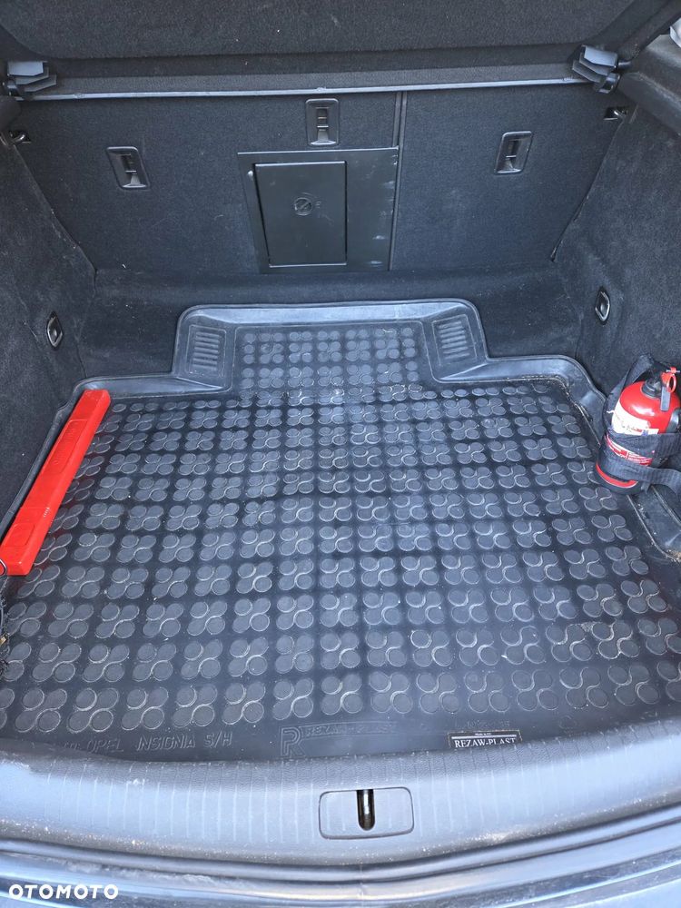 Opel Insignia 2.0 CDTI S&S - 12