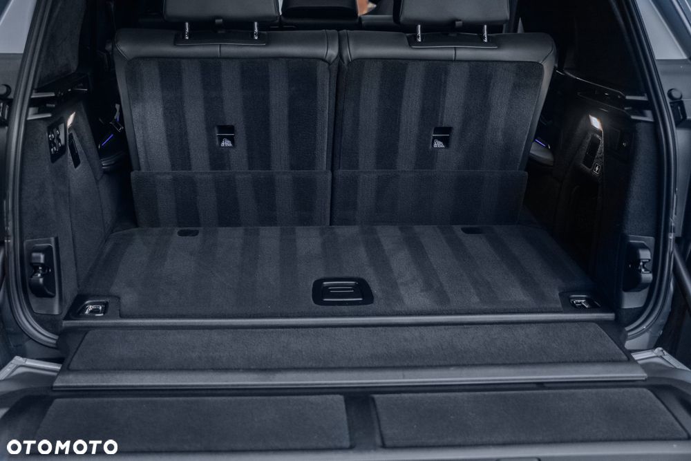 BMW X7 M60i xDrive mHEV sport - 35