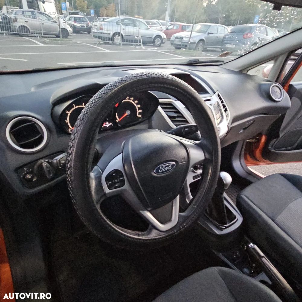 Ford Fiesta - 5