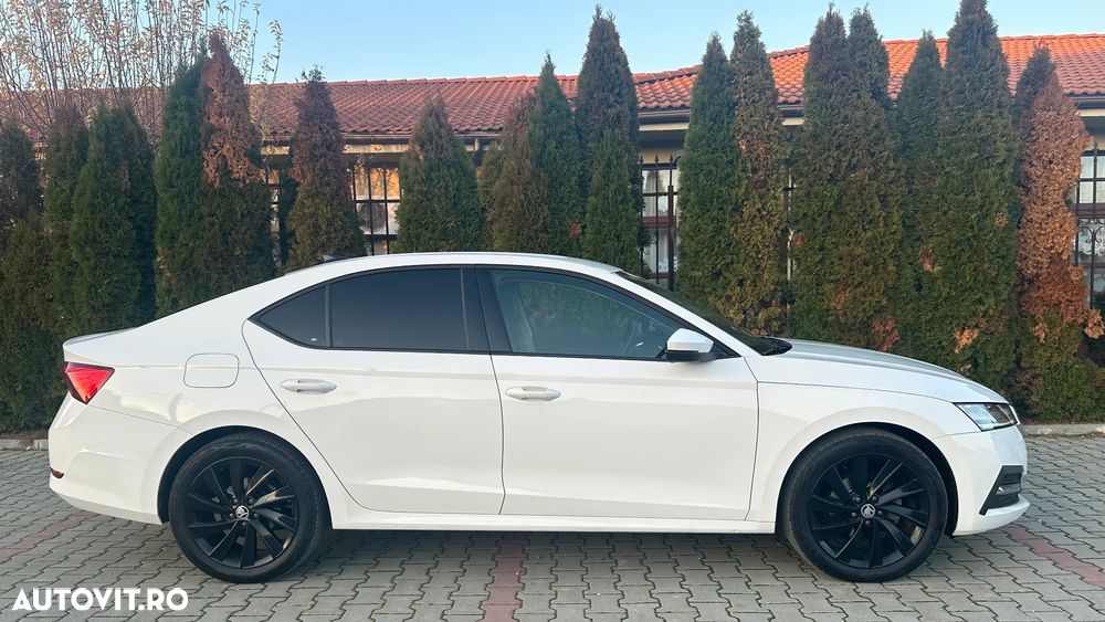 Skoda Octavia 2.0 TDI DSG Ambition - 11