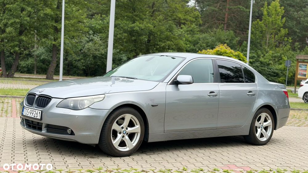 BMW Seria 5 520i - 7