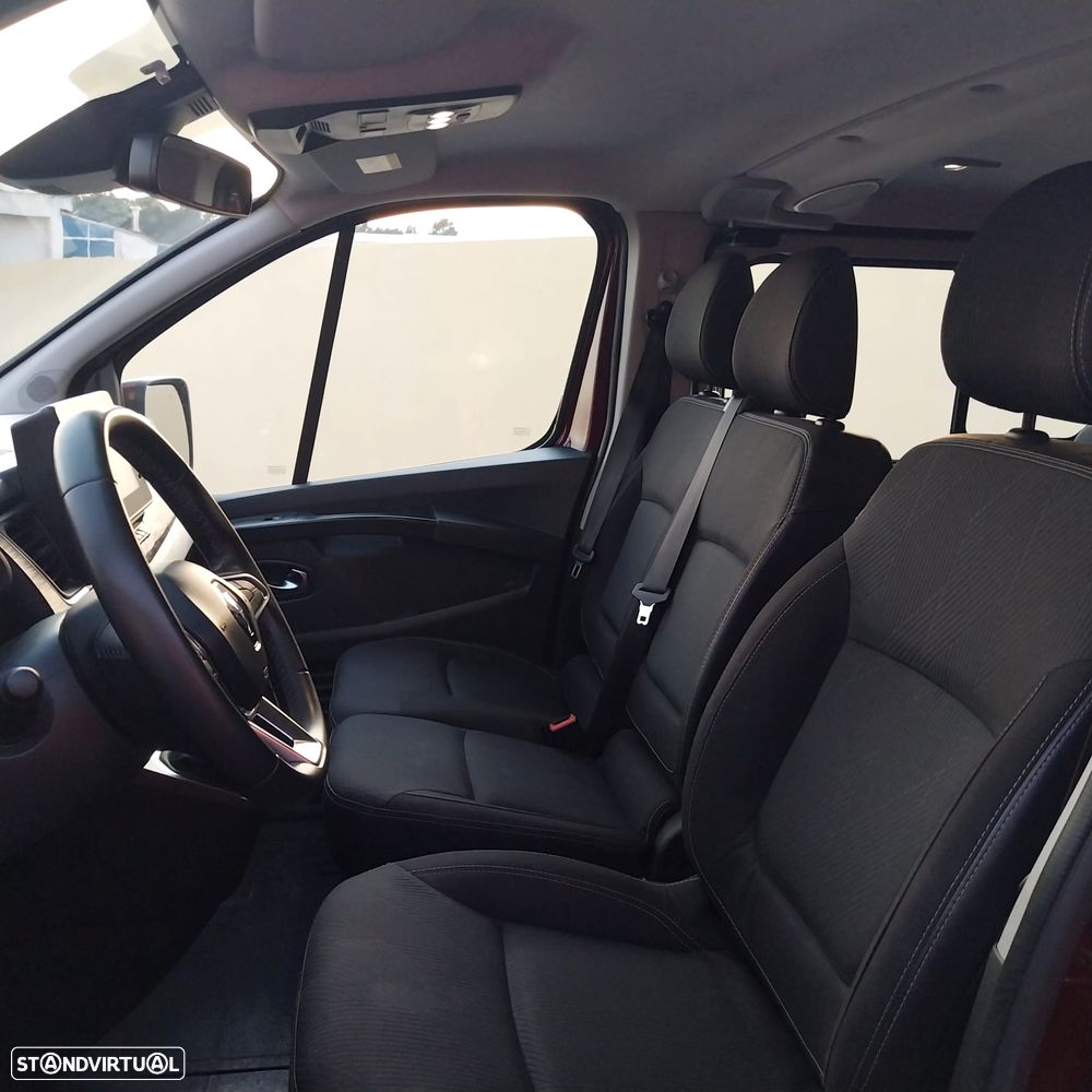 Renault Trafic 2.0 dCi L2H1 1.2T EDC - 16