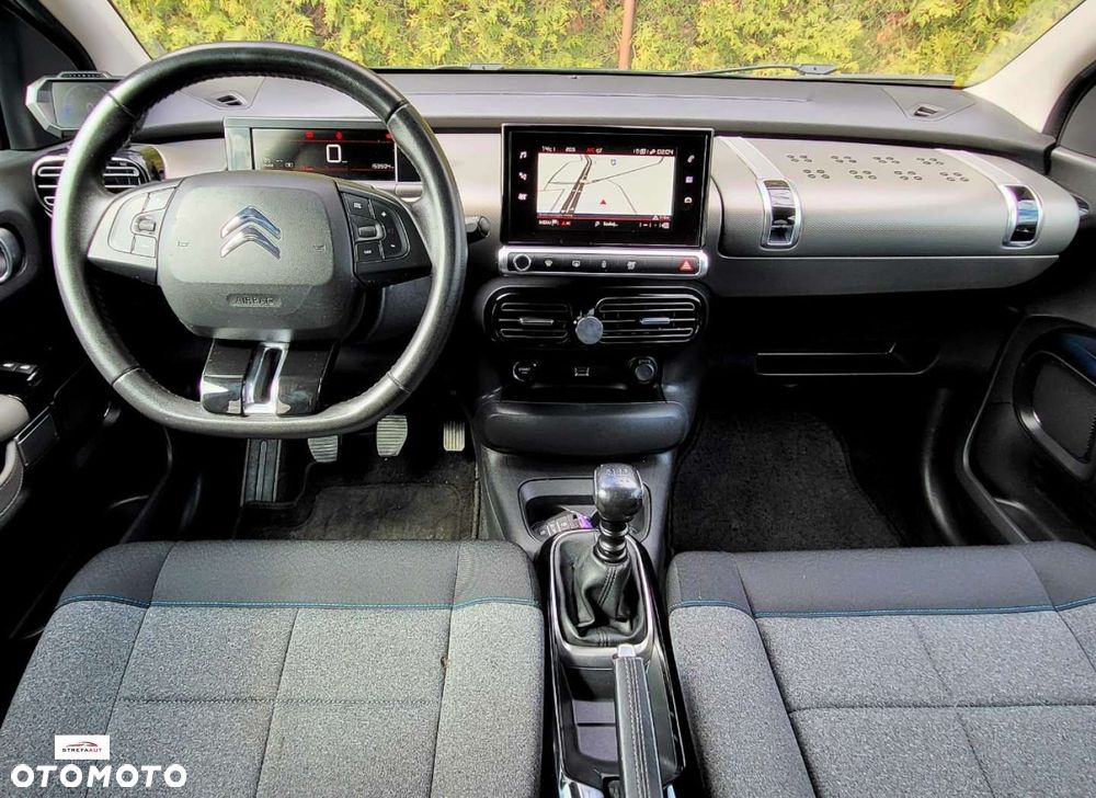 Citroën C4 Cactus - 23