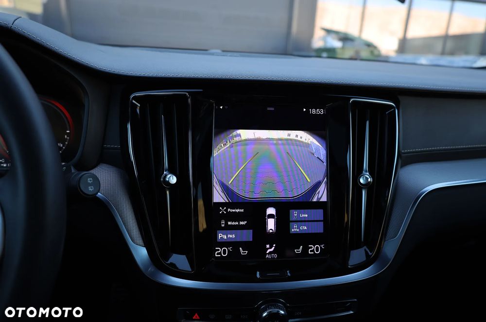 Volvo V60 T8 AWD Twin Engine Geartronic R-Design - 12