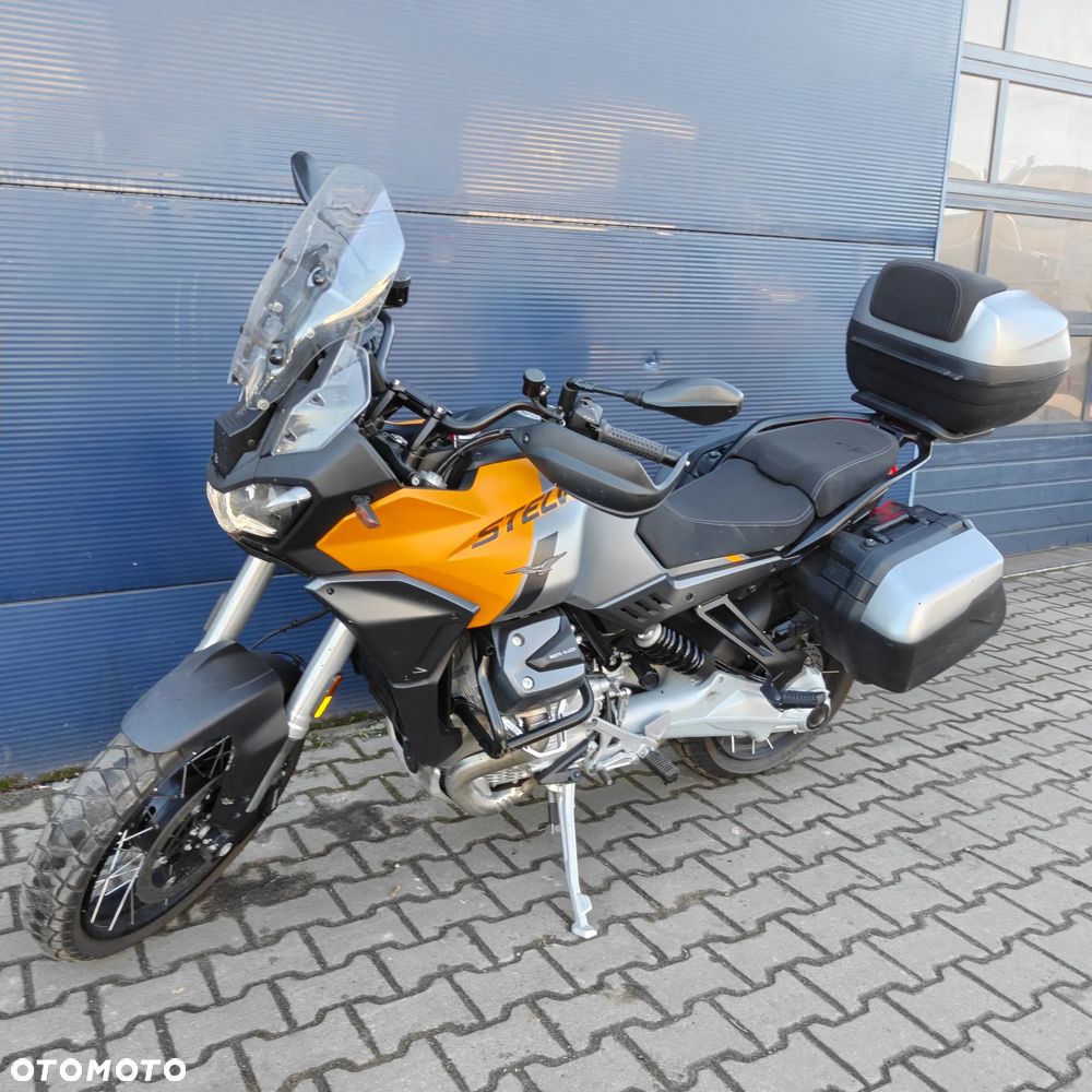 Moto Guzzi Stelvio - 5