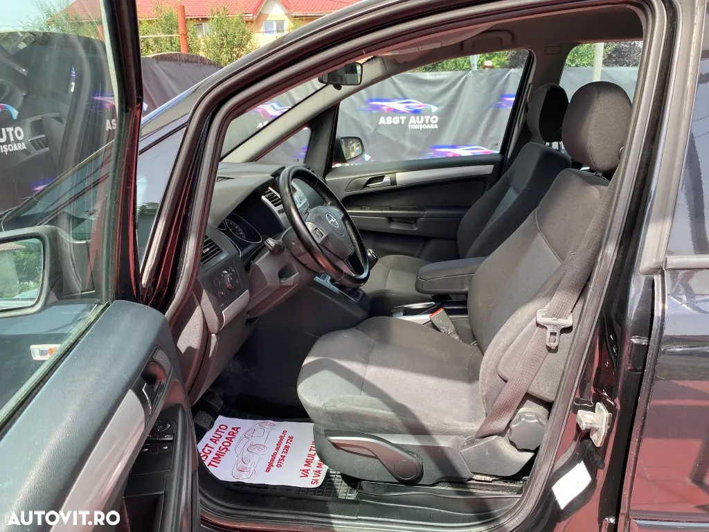 Opel Zafira - 9