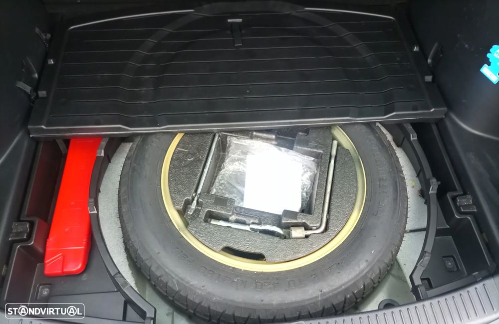 Mazda CX-7 MZR-CD 2.2 Sport Navi - 11