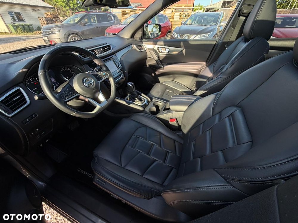 Nissan Qashqai 1.3 DIG-T Tekna+ DCT - 27