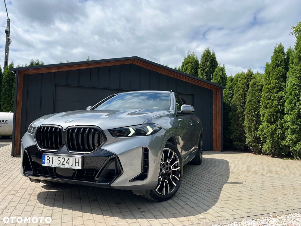 BMW X6M - 12