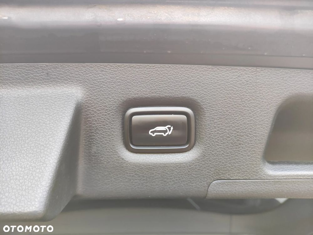 Hyundai Santa Fe 2.2 CRDi 4WD Automatik Premium - 24