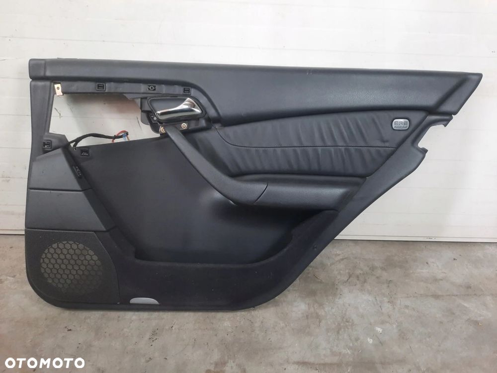 Mercedes W220 LONG BOCZEK TAPICERK DRZWI PRAWY TYŁ - 1