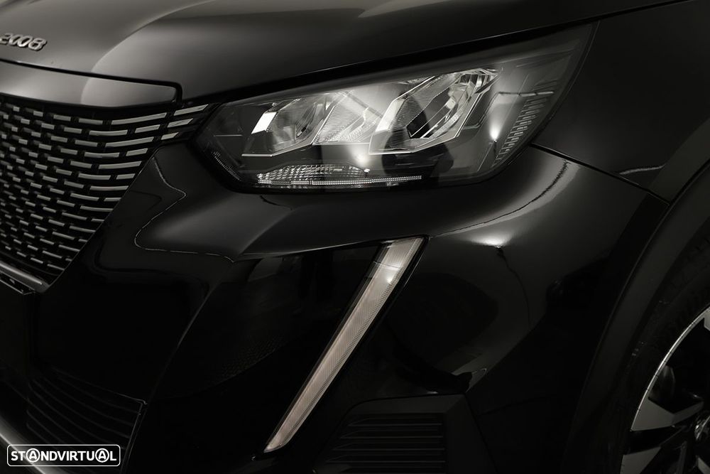 Peugeot 2008 1.2 PureTech Allure - 6