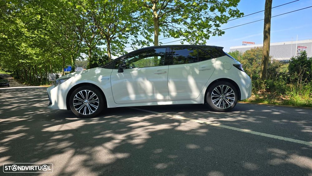 Toyota Corolla 1.8 Hybrid Exclusive - 4