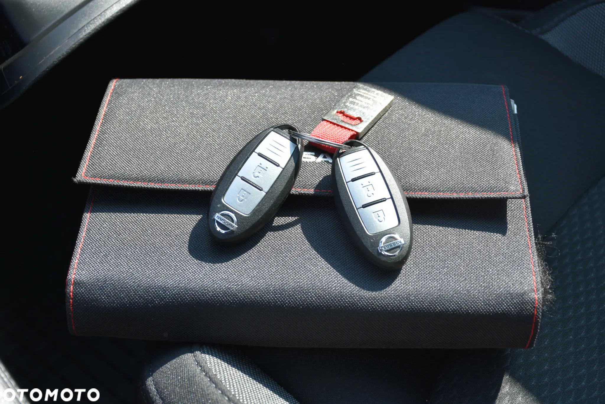 Nissan Qashqai 1.3 DIG-T N-Connecta - 30