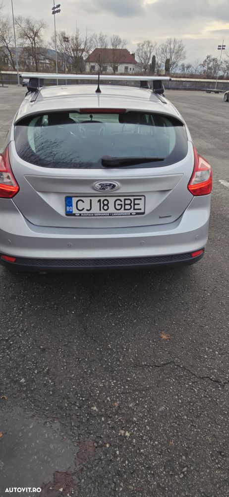 Ford Focus 1.6 TDCI DPF Titanium - 10