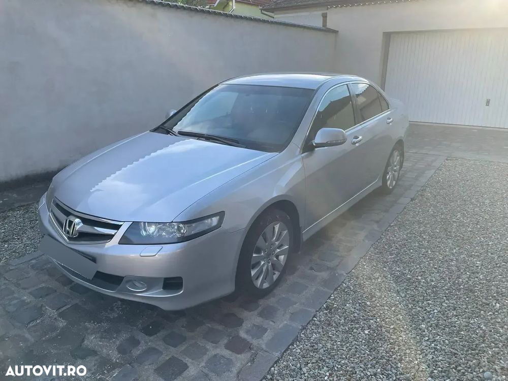 Honda Accord 2.2i-CTDi 4 Door LS - 1