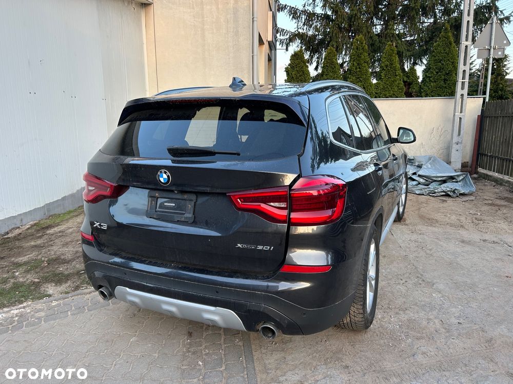 BMW X3 xDrive30i Luxury Line sport - 12