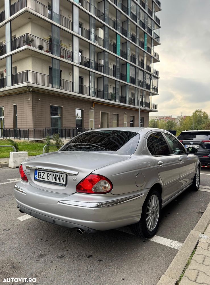 Jaguar X-Type - 4