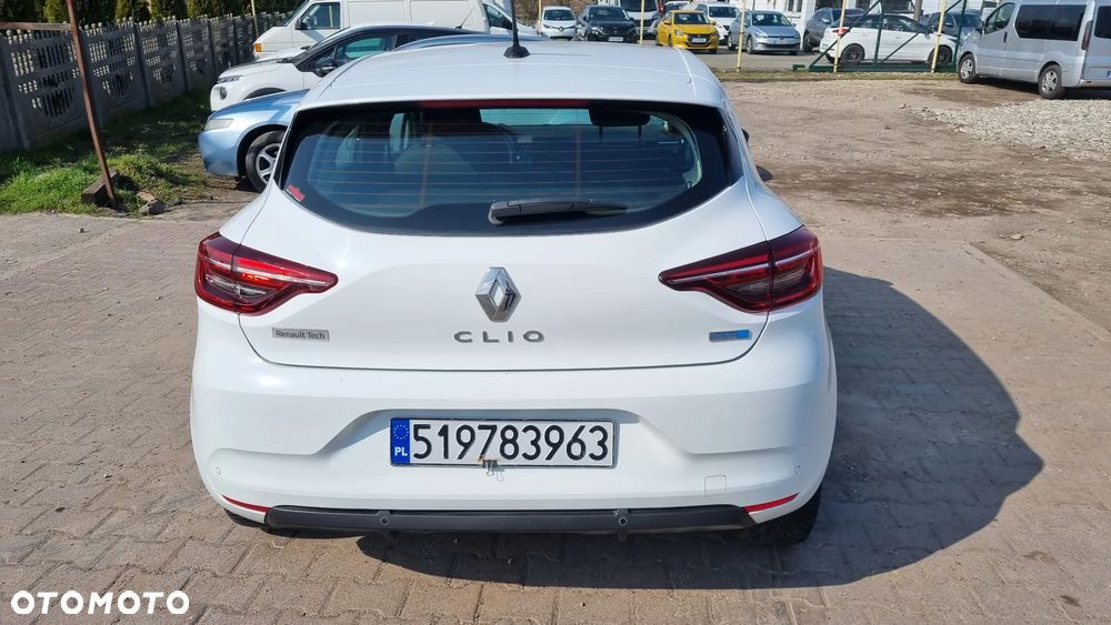 Renault Clio E-TECH 140 INTENS - 11