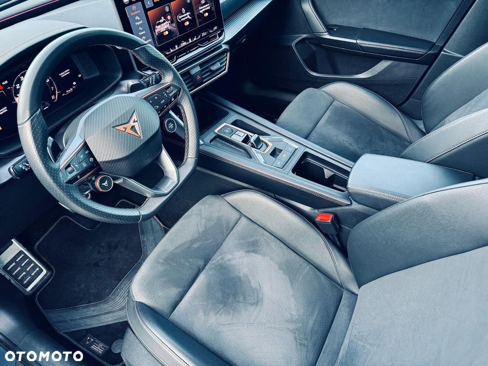 Cupra Formentor 1.5 eTSI mHEV DSG - 12