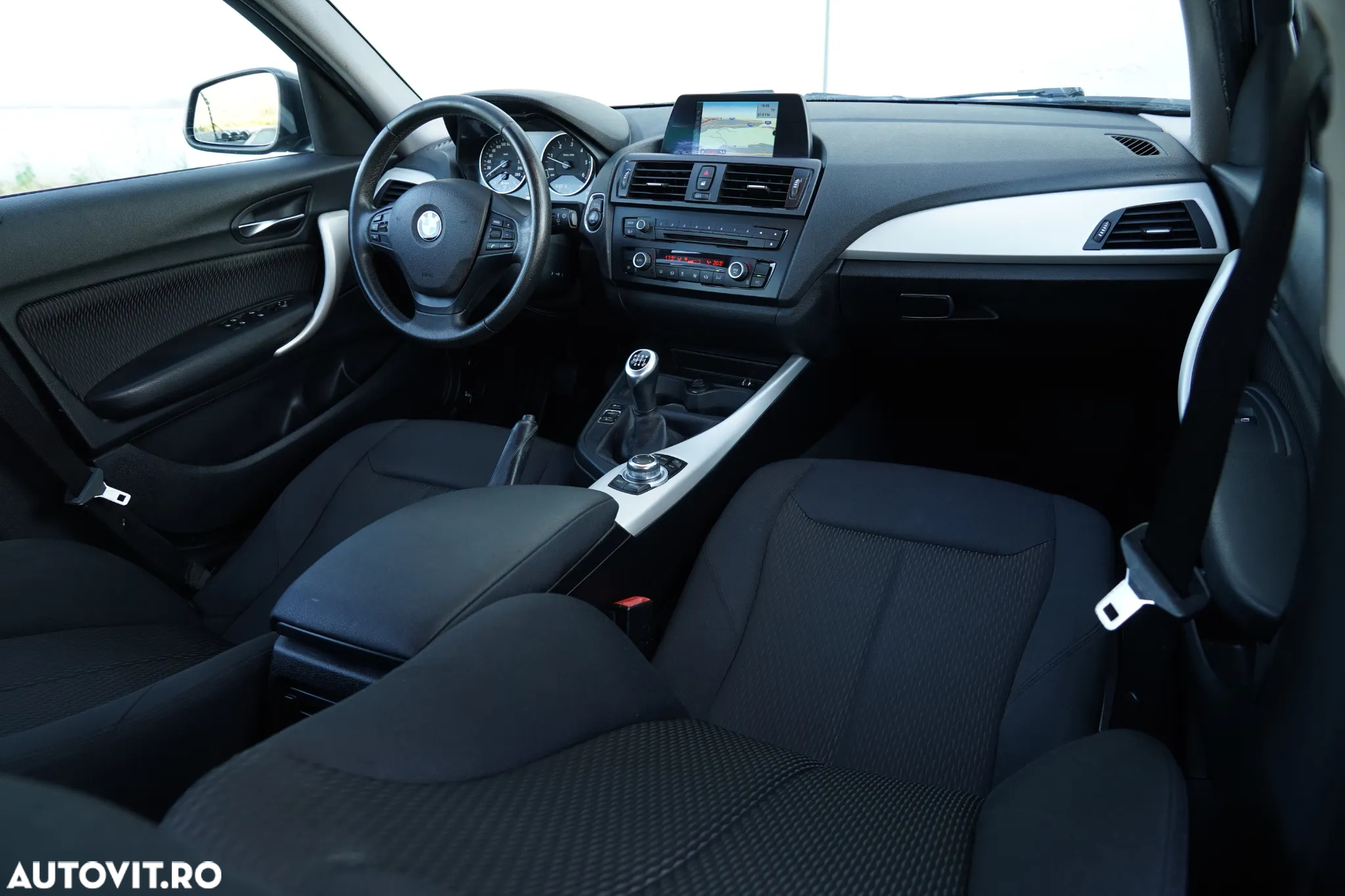 BMW Seria 1 118d xDrive Urban Line - 9