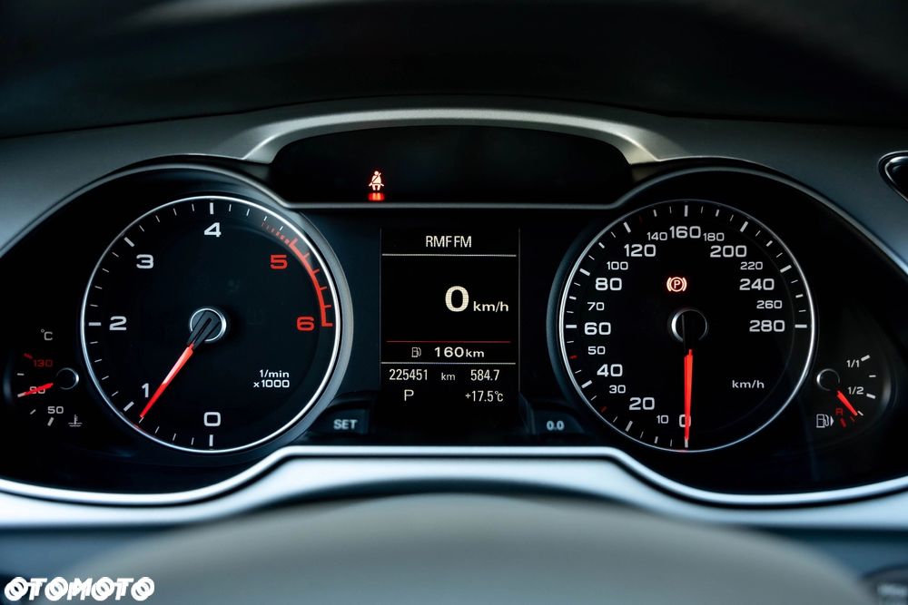 Audi A4 Avant 2.0 TDI S tronic - 21