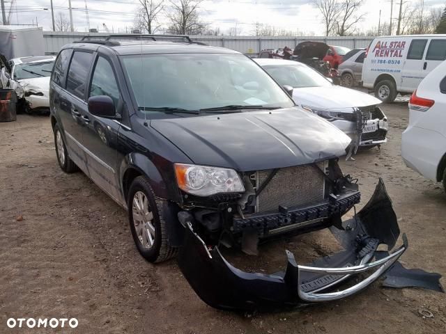 Chrysler Town & Country 3.6 Touring - 9