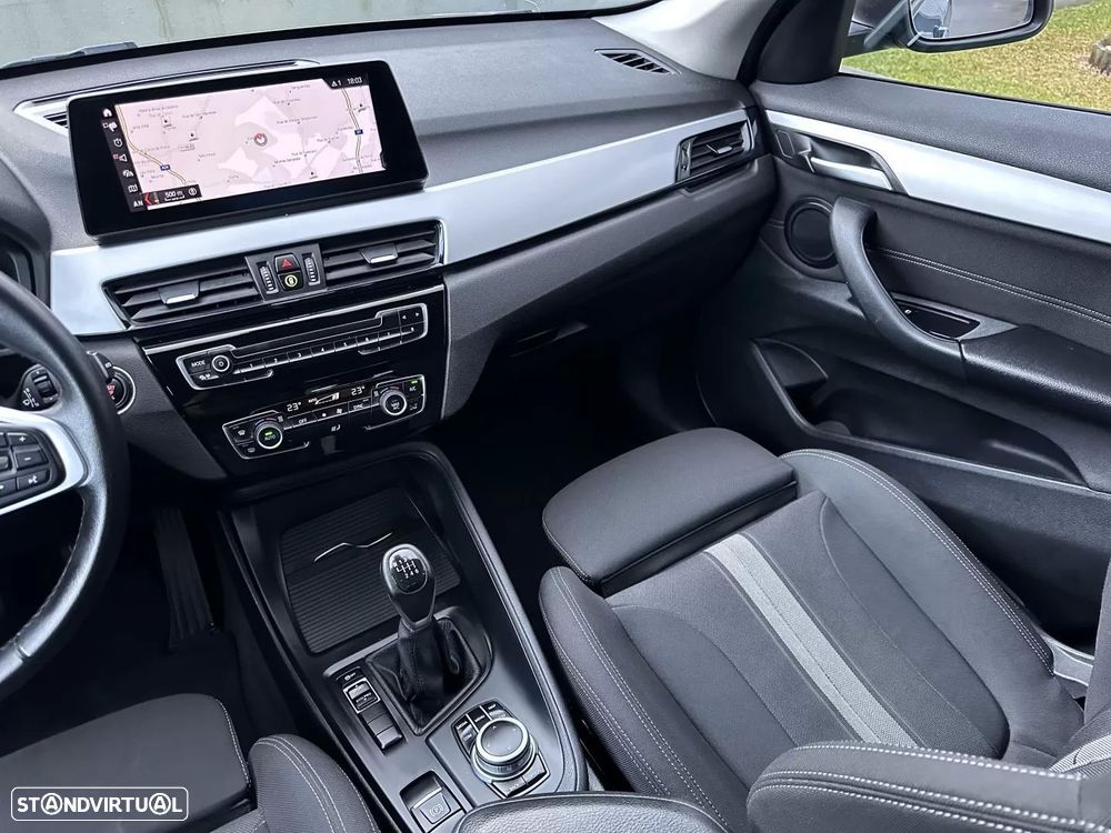 BMW X1 16 d sDrive Line Sport - 32