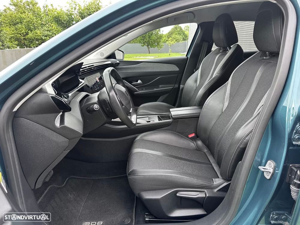 Peugeot 308 SW 1.2 PureTech Allure Pack EAT8 - 44