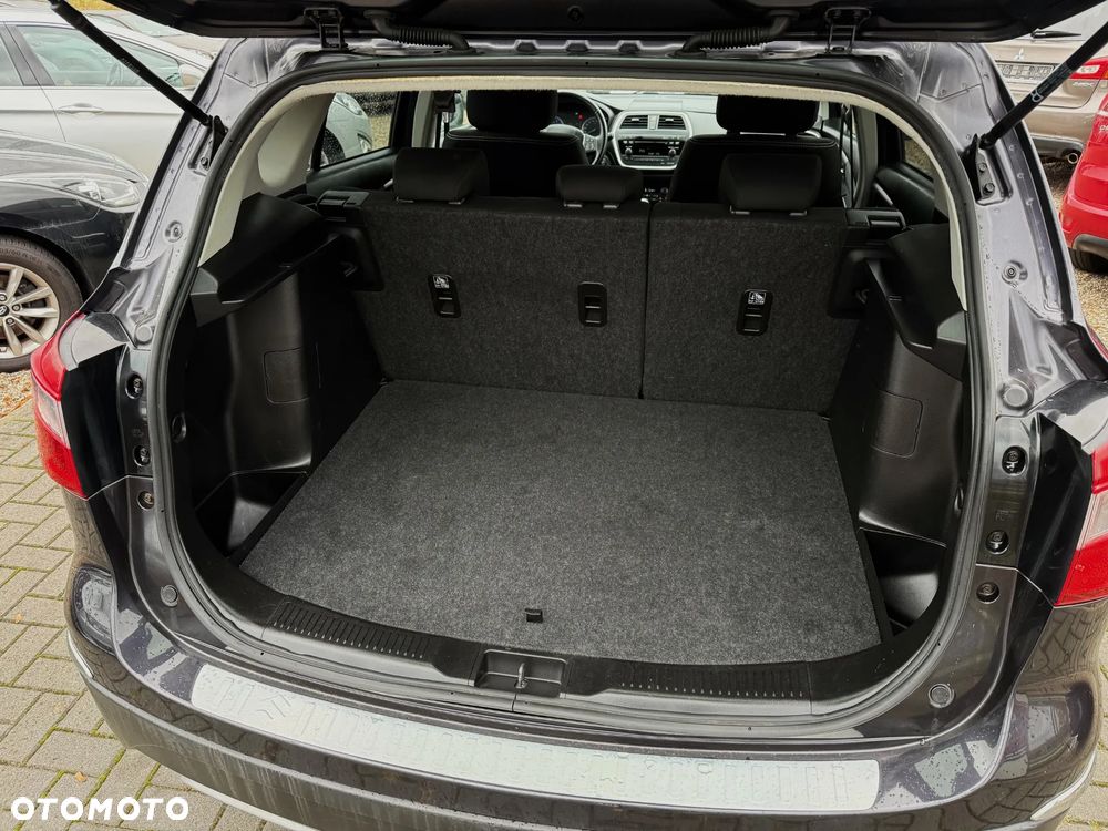 Suzuki SX4 S-Cross 1.6 Premium Plus - 9